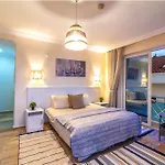 ベッド・アンド・ブレックファスト Sofia Ada フェティエ