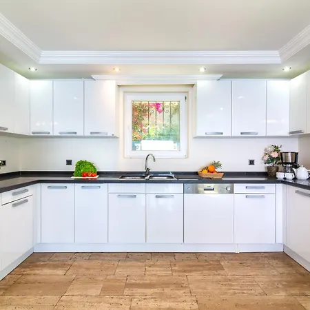 Bed & Breakfast Sofia Ada 4*