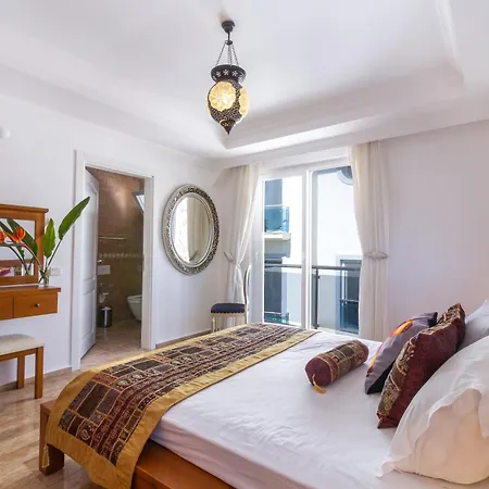 Sofia Ada Bed & Breakfast *